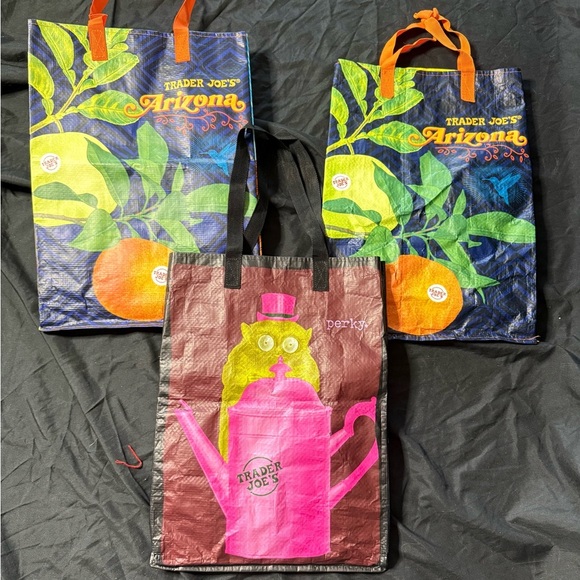 Trader Joe's Reusable Shopping Bag Lot of 3  Oregon & Arizona Limited Edition - Picture 1 of 6